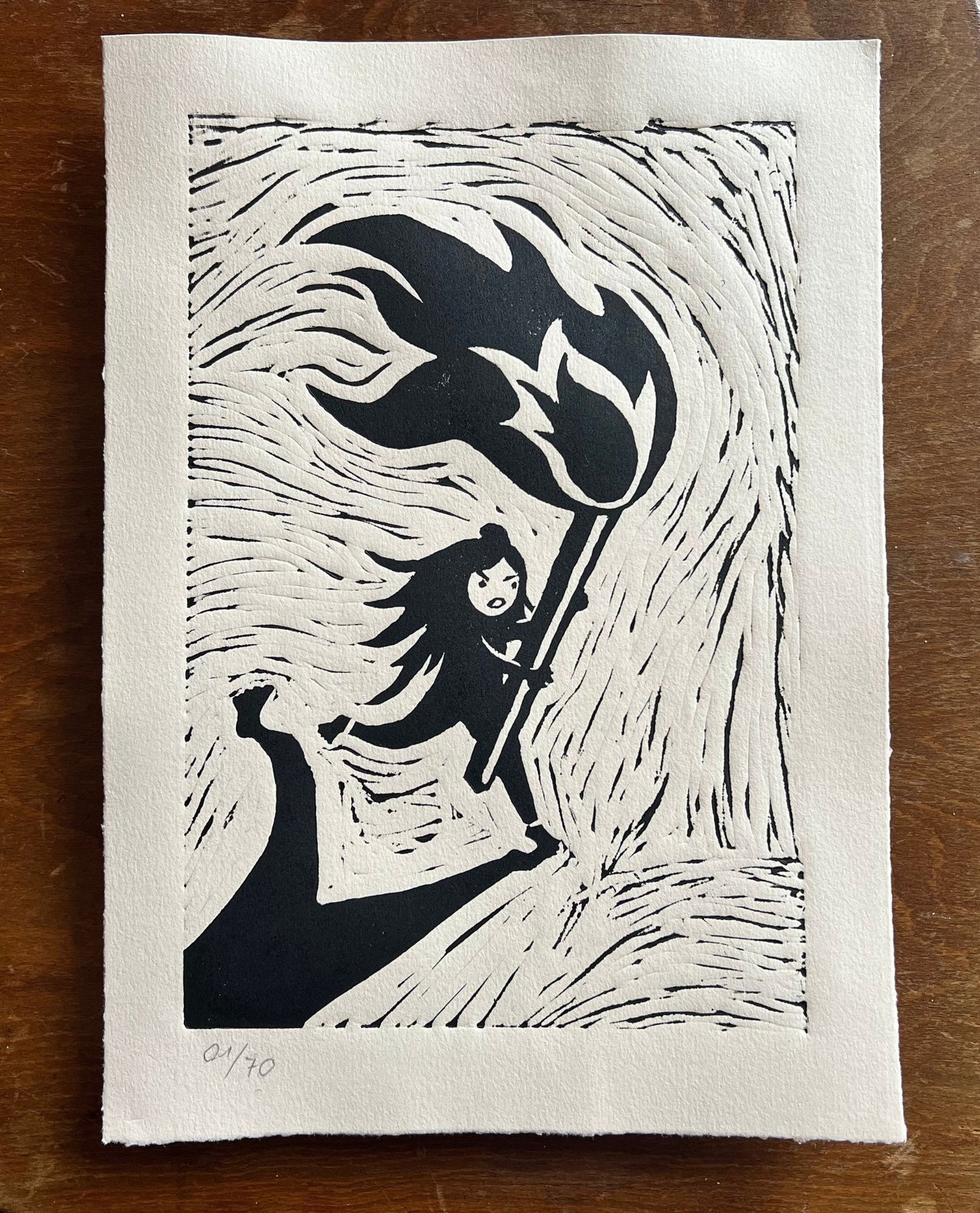flammenmädchen – handgefertigter linoldruck